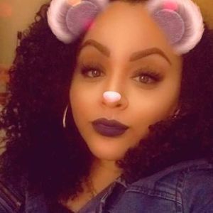 Meet your Posher, Jazmin